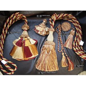 tassels and embraces, Passamanerie Piovano Group S.r.l., Textiles & Leather Products, Textile Processing, euroPlux.com